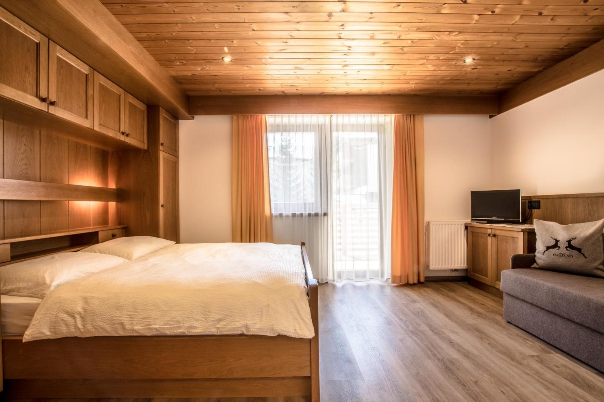 Residence Crazzolara Ла Вилла Экстерьер фото